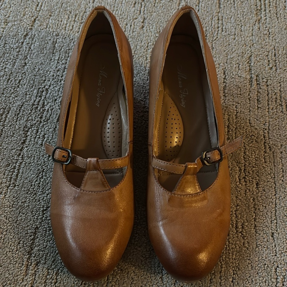 Mona Flying wedges size 40